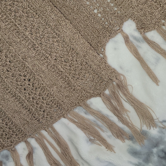 Oliver.O Knitted Cardigan - Picture 2 of 7